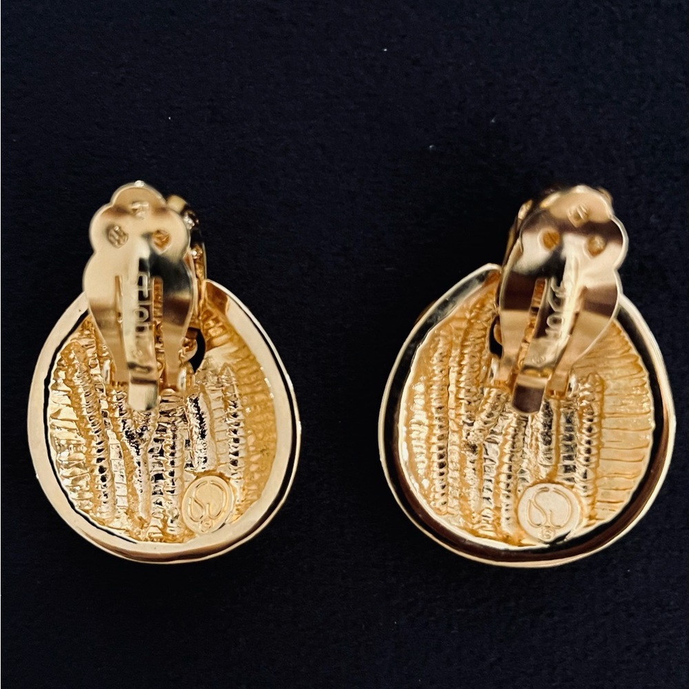 #8 St John Goldtone Earrings - Picture 3 of 4
